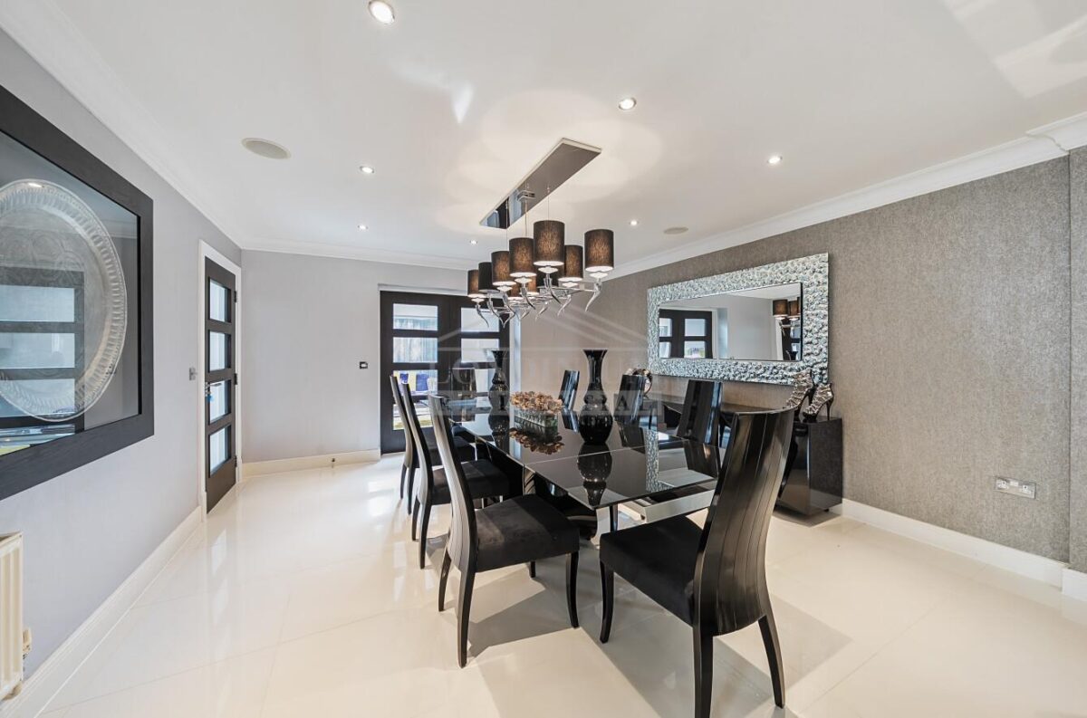 Cherry Tree Way, Stanmore