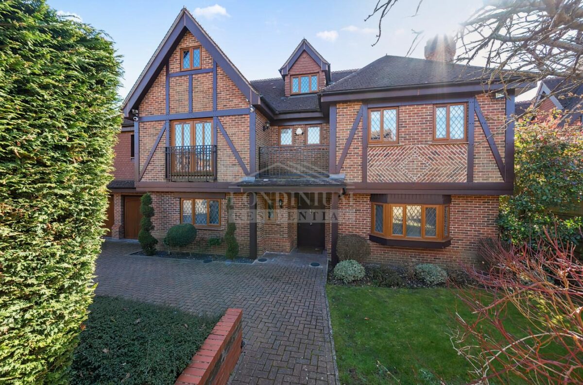 Cherry Tree Way, Stanmore