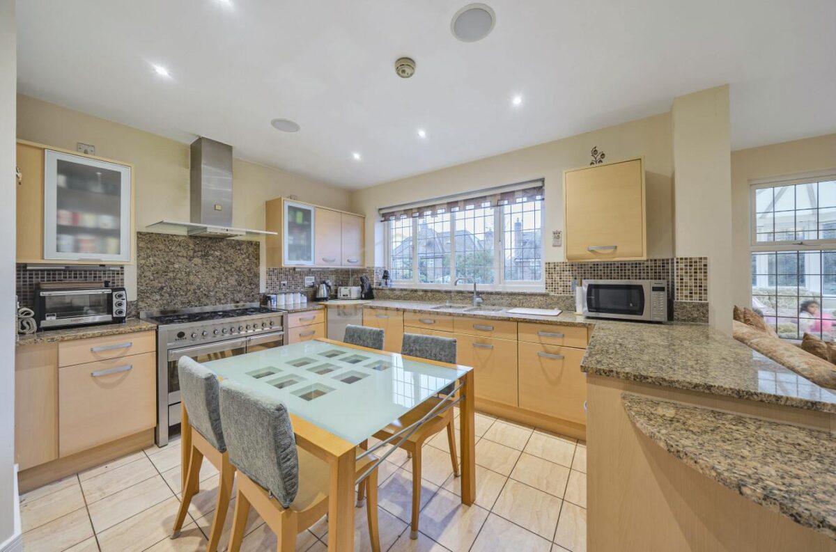 Cleopatra Close, Stanmore