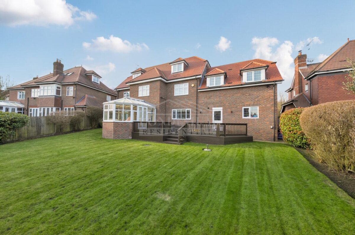 Cleopatra Close, Stanmore