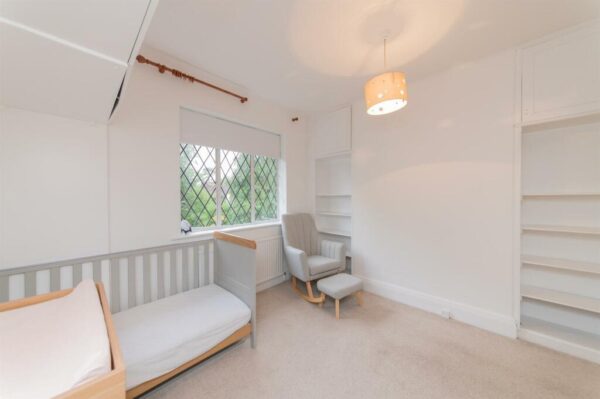 Canons Drive, Edgware