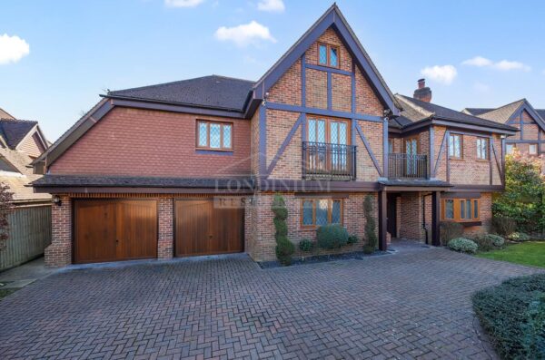 Cherry Tree Way, Stanmore