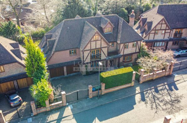 Cherry Tree Way, Stanmore