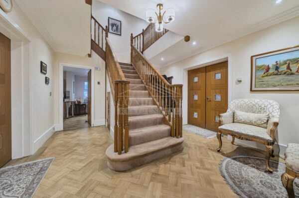 Cleopatra Close, Stanmore