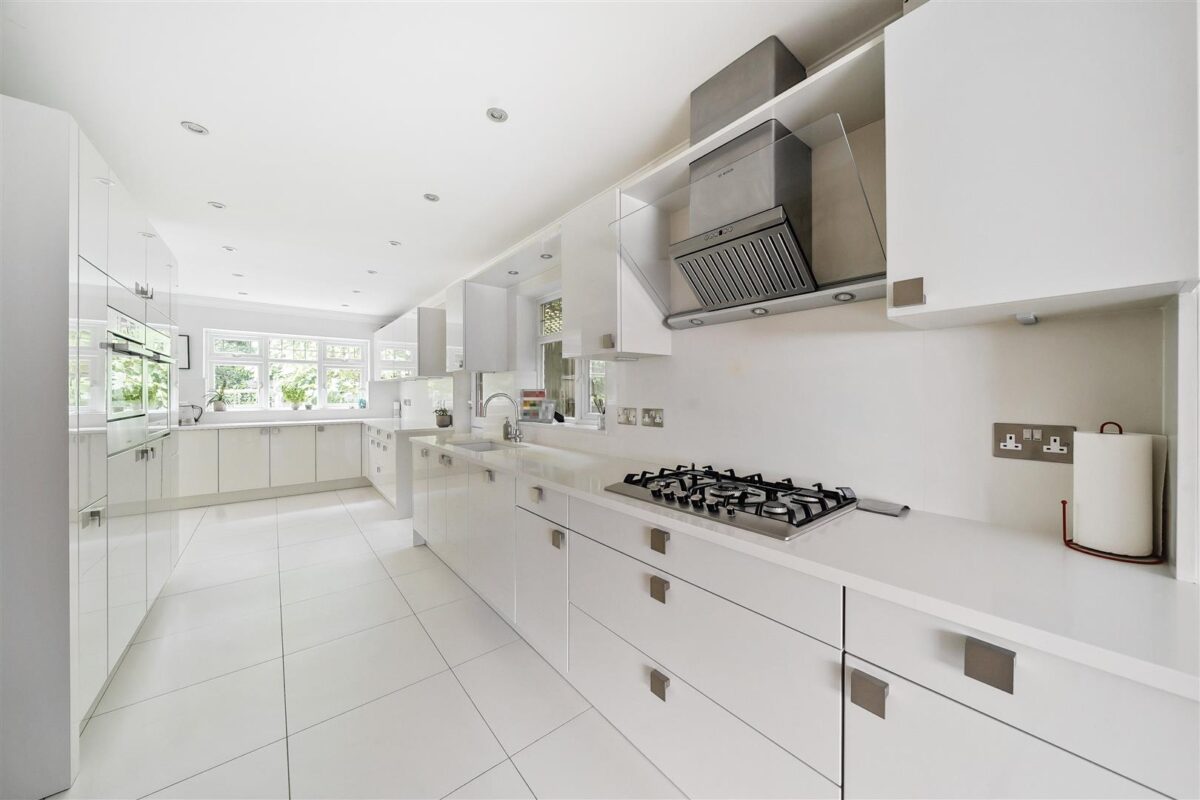 Florida Close, Bushey Heath