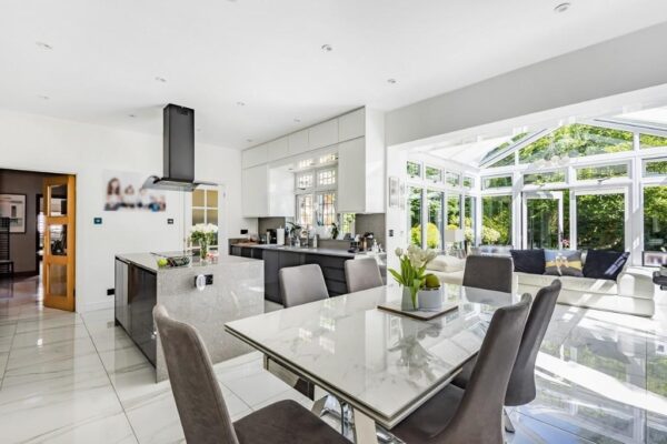 Fallowfield, Stanmore