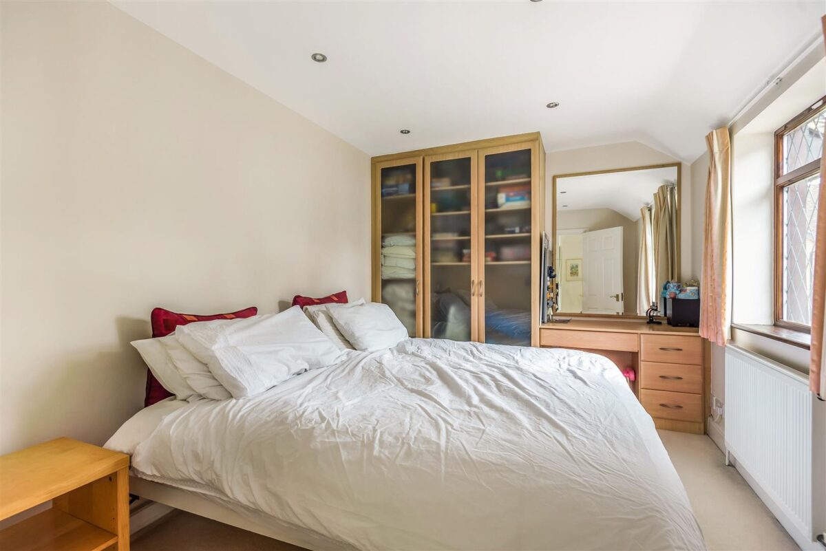 Hamlyn Close, Edgware
