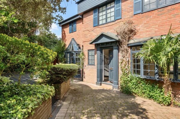 Temple Mead Close, Stanmore
