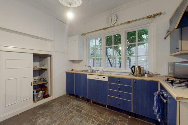 Stanmore Hill, Stanmore