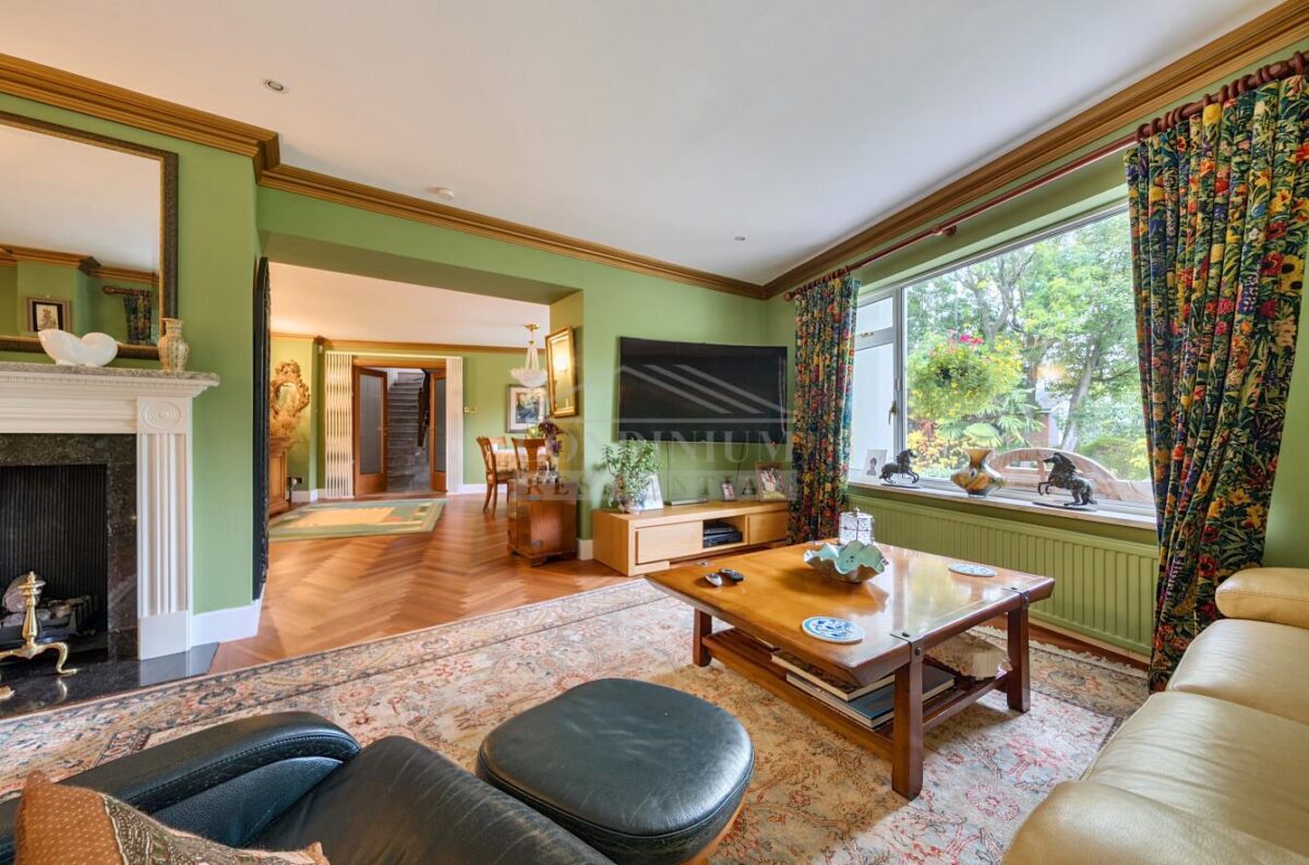 Spring Lake, Stanmore