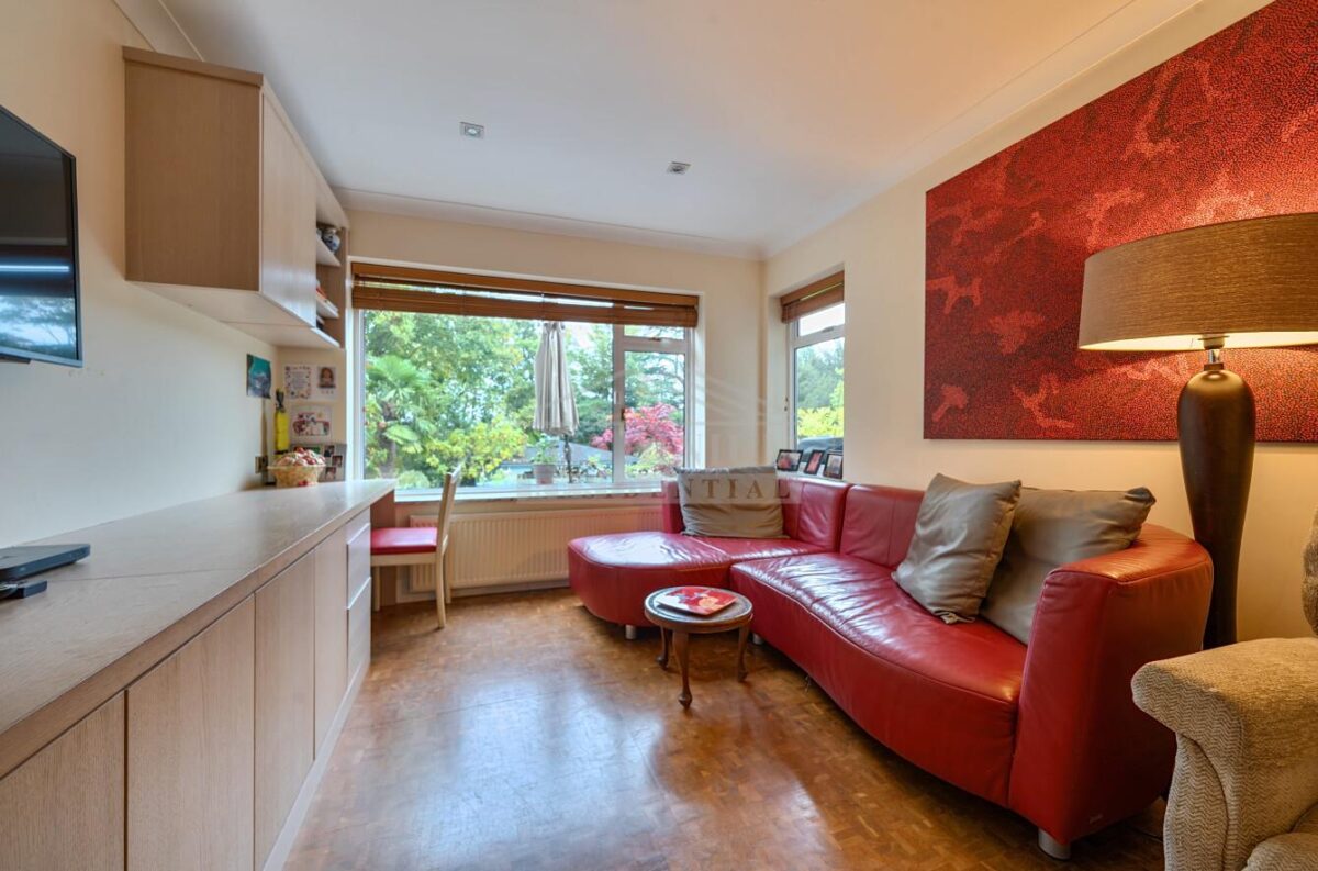 Spring Lake, Stanmore