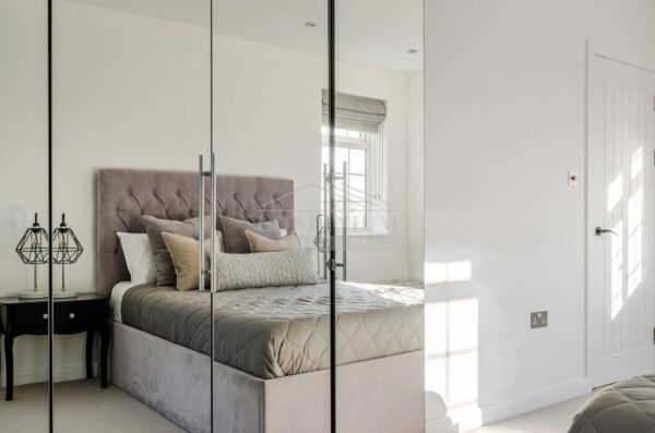 Highland Road, Northwood