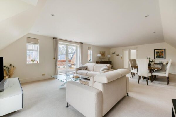 Uxbridge Road, Stanmore