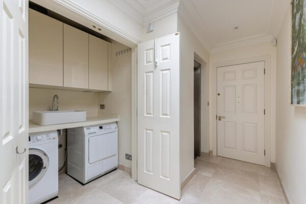 Uxbridge Road, Stanmore