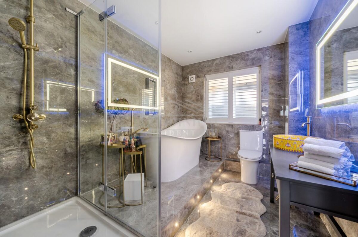 16A, Kimble Crescent,, Bushey