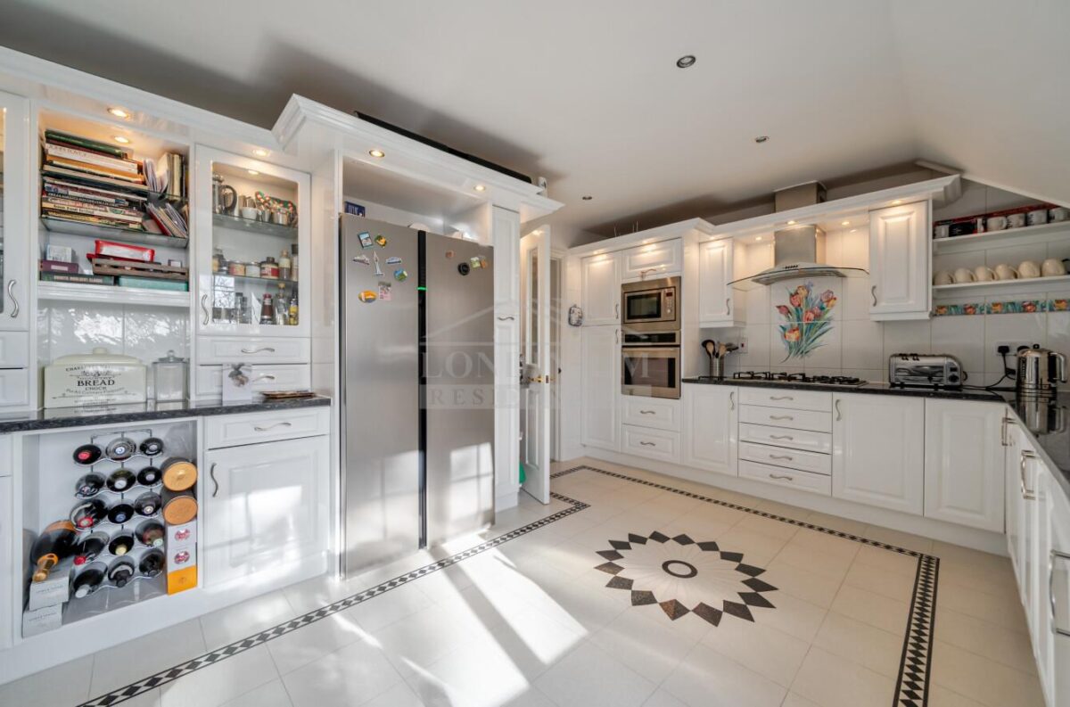 Uxbridge Road, Stanmore