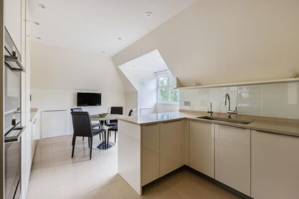 Uxbridge Road, Stanmore