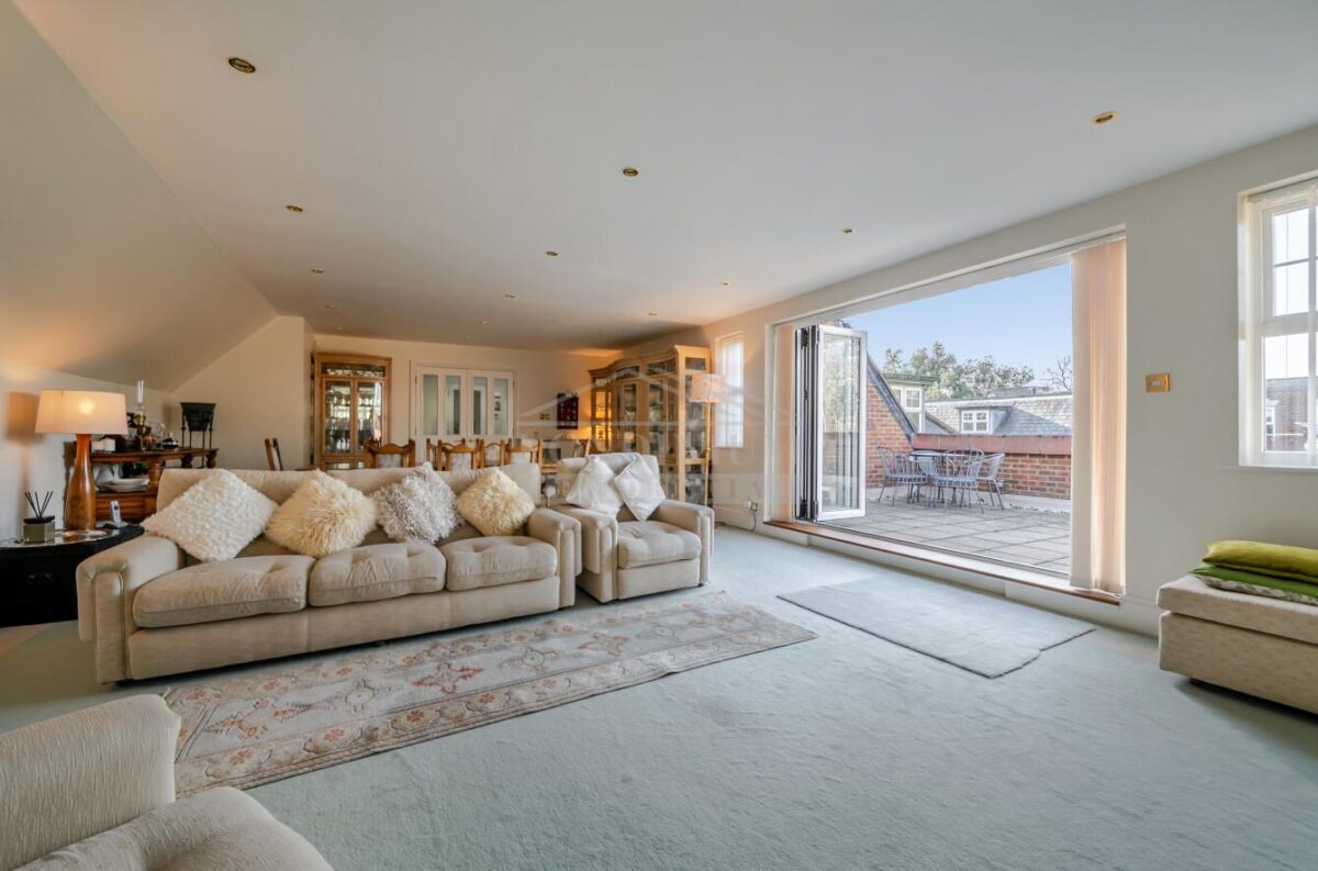 Uxbridge Road, Stanmore