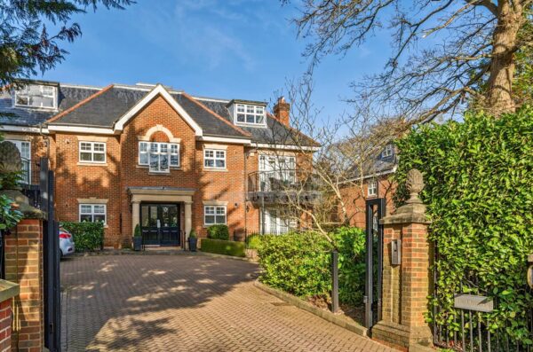 Uxbridge Road, Stanmore