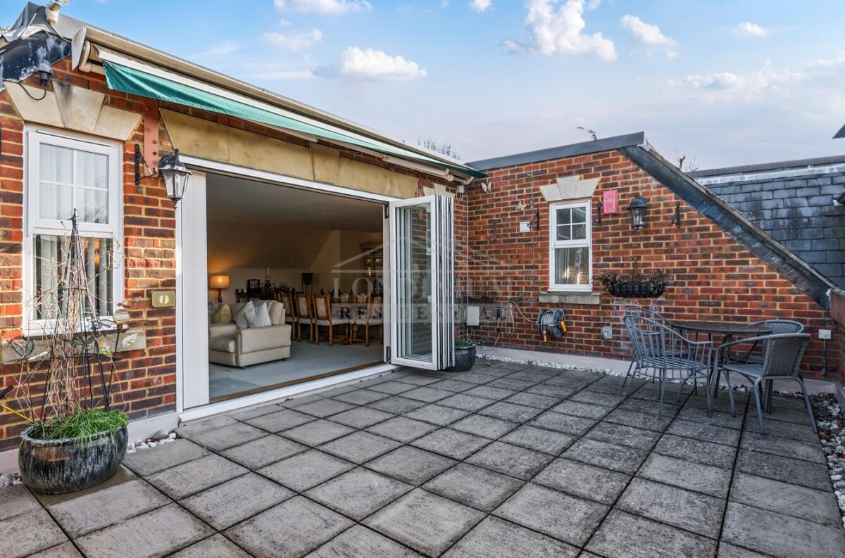 Uxbridge Road, Stanmore