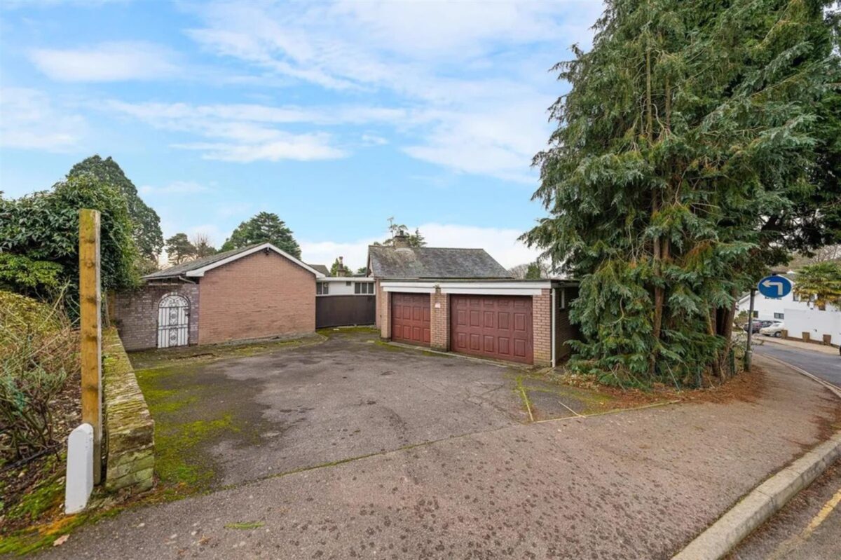 Fallowfield, Stanmore