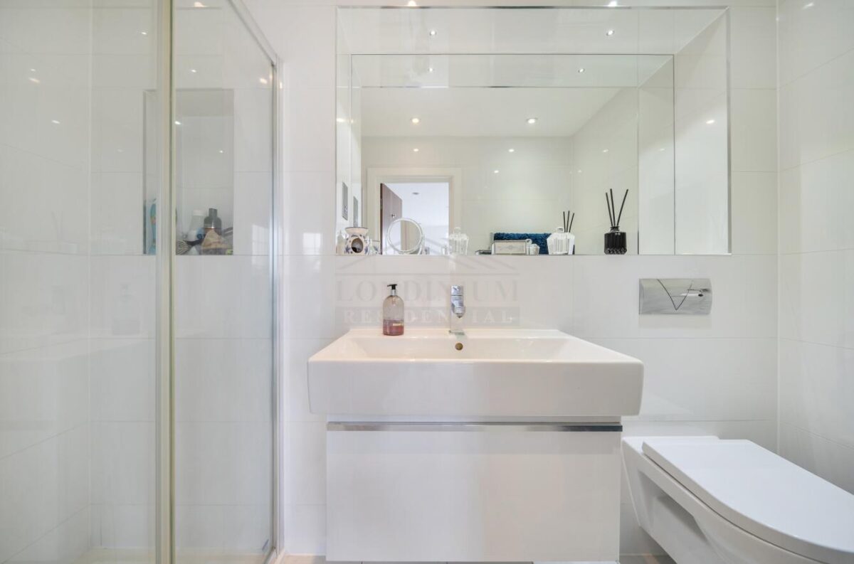 Sparrows Herne, Bushey