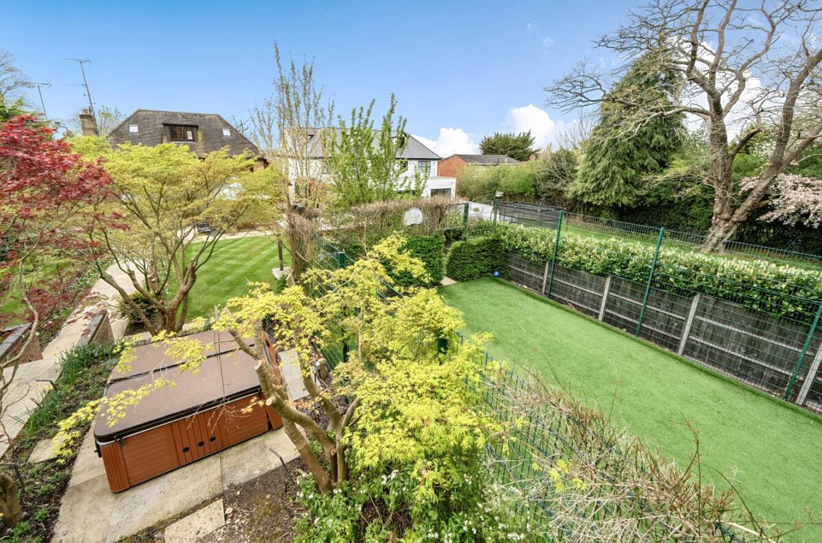 Prowse Avenue, Bushey Heath, Bushey