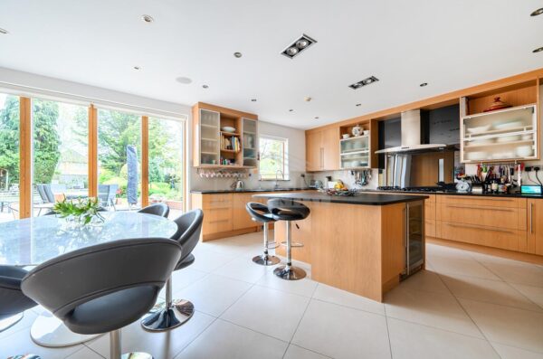 Reenglass Road, Stanmore