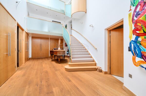 Reenglass Road, Stanmore