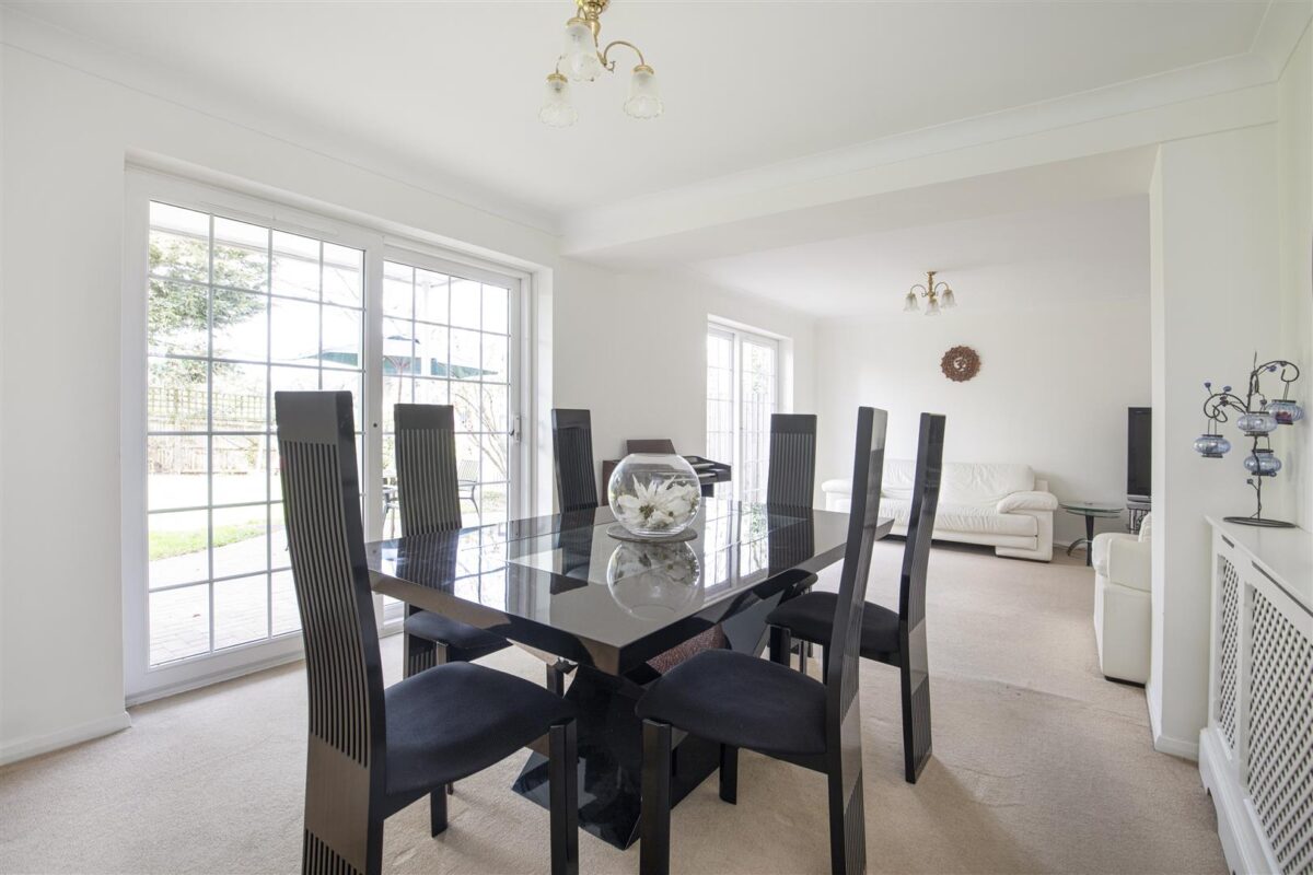 Ash Close, Stanmore