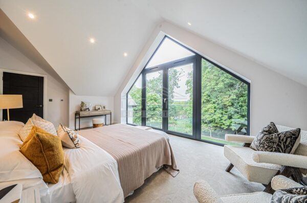 Fallowfield, Stanmore