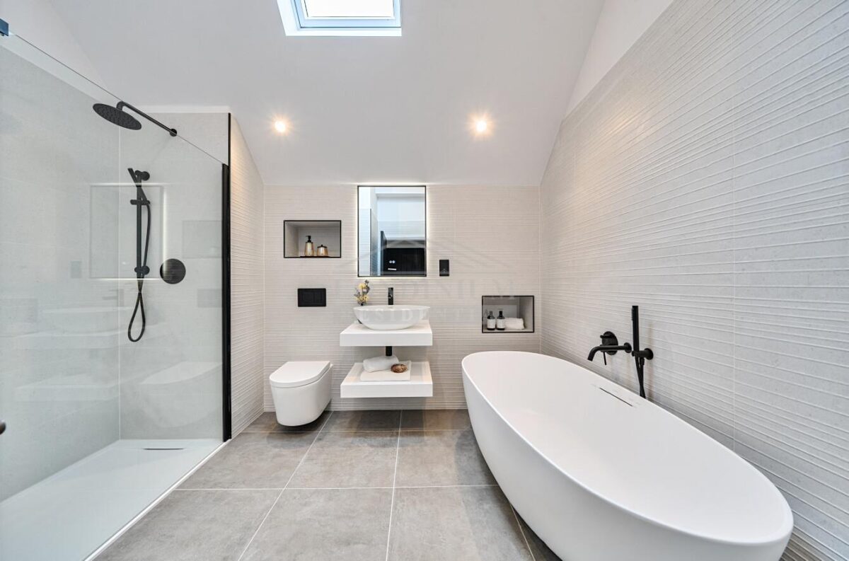 Fallowfield, Stanmore
