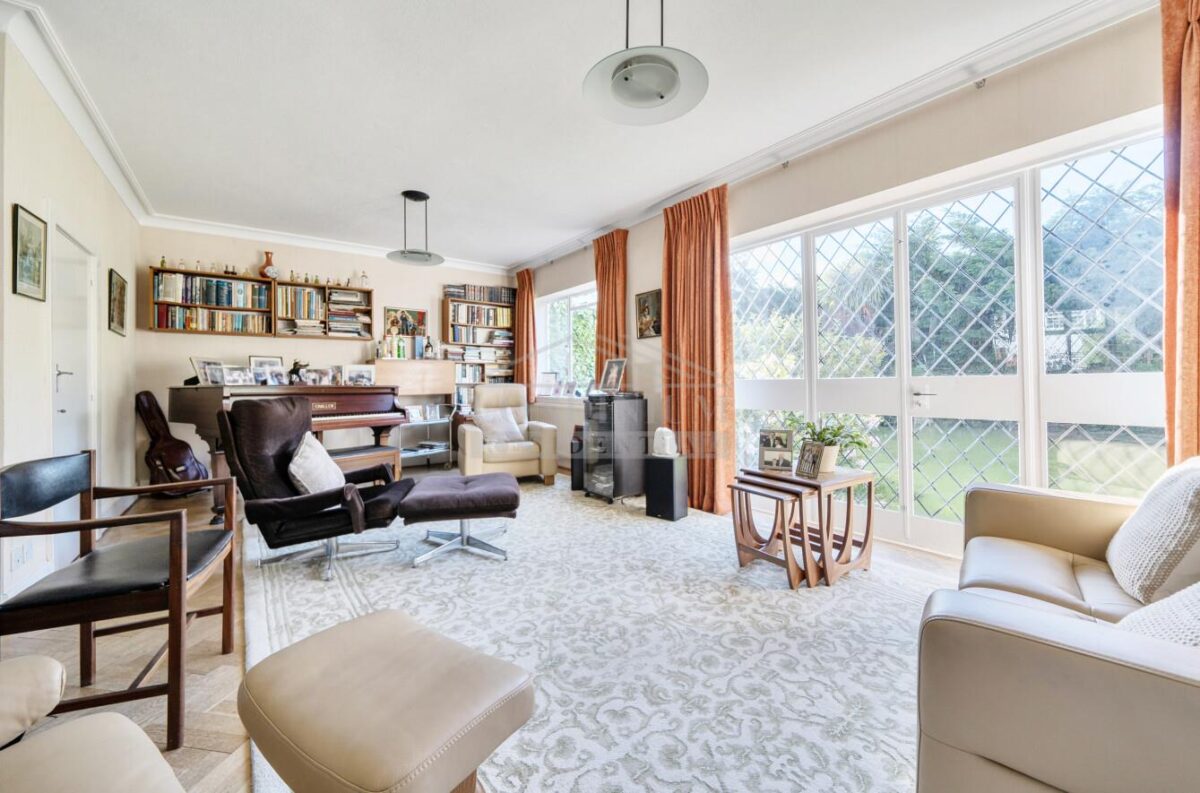 Dorset Drive, Edgware