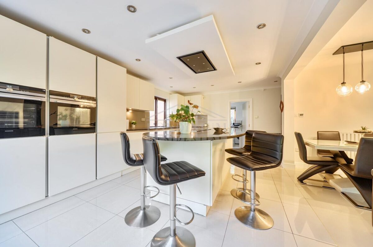 Fallowfield, Stanmore