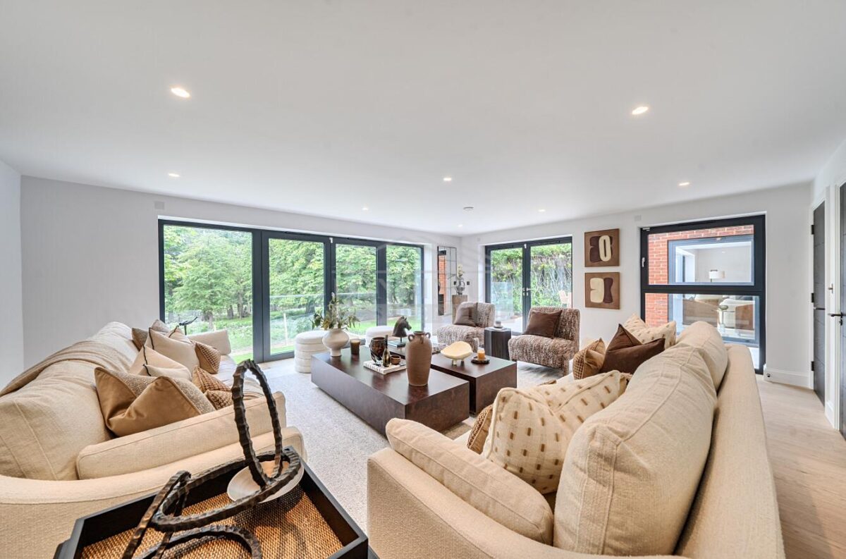 Fallowfield, Stanmore