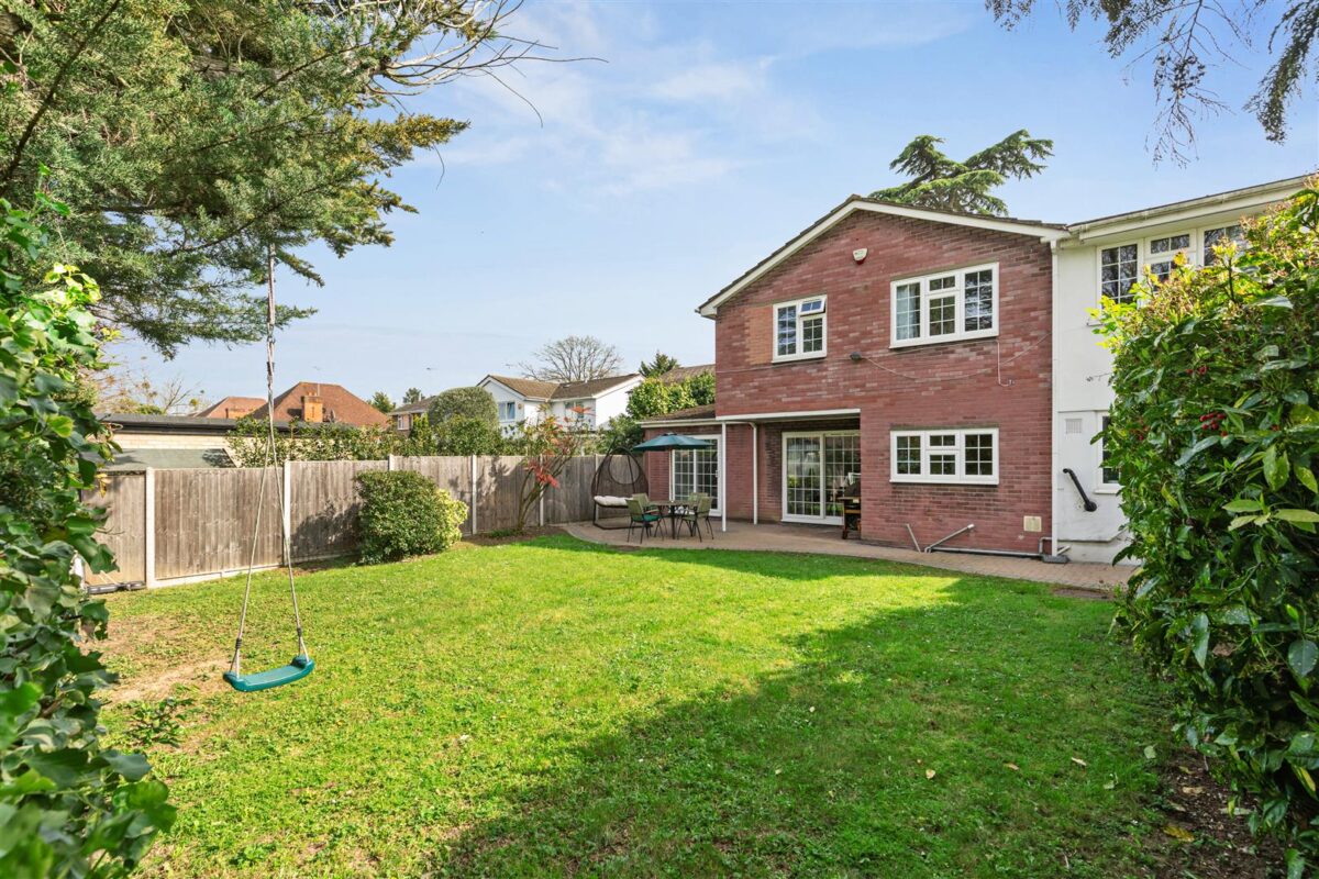 Ash Close, Stanmore