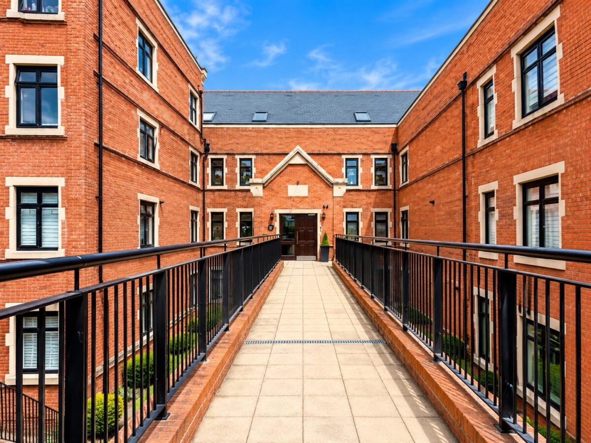 Marlborough Drive, Bushey