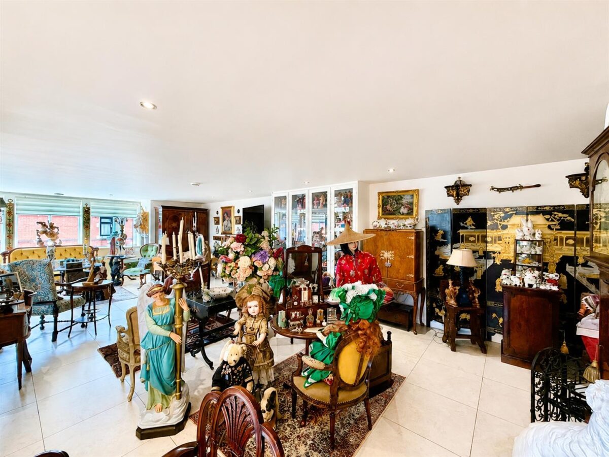 Marlborough Drive, Bushey