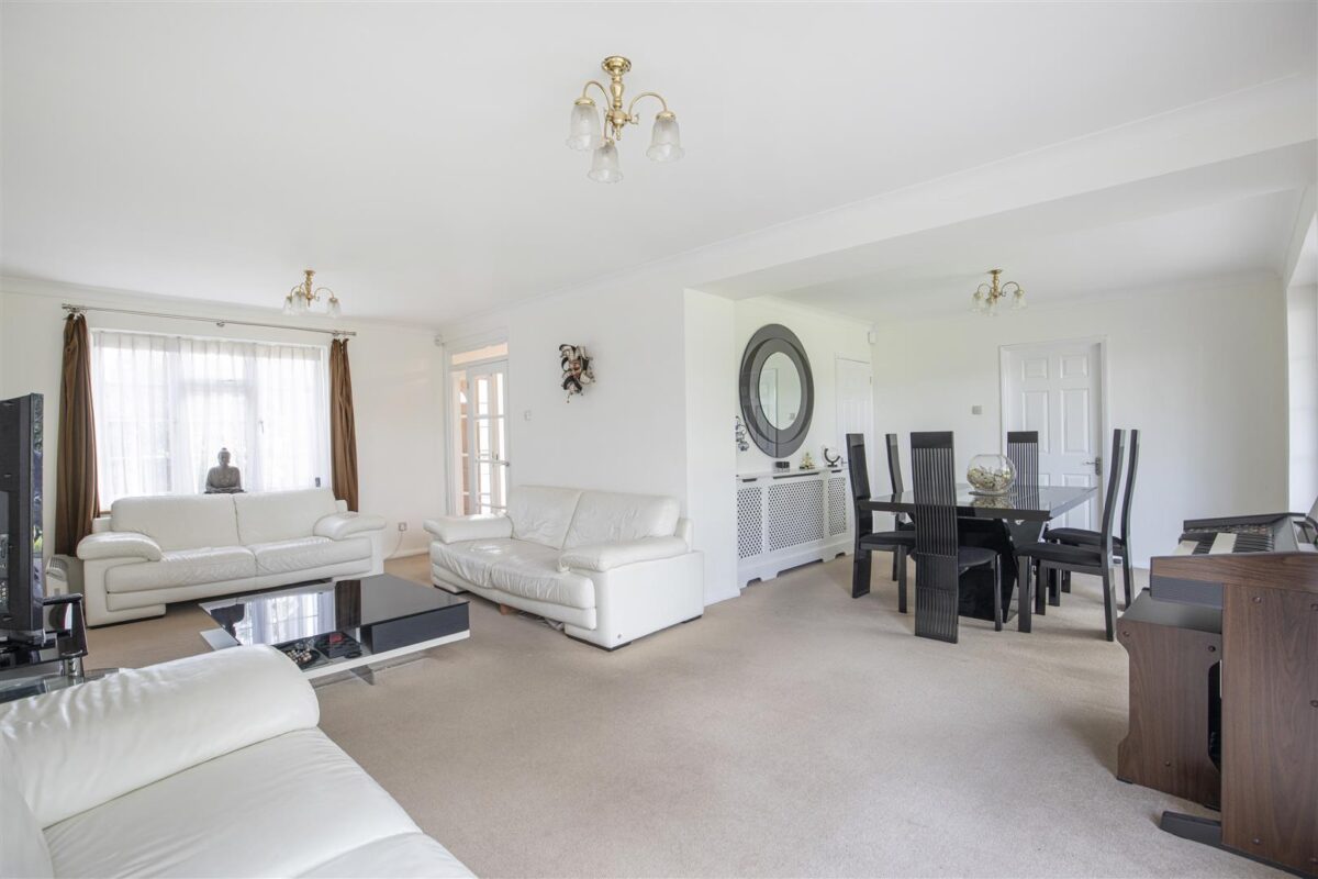 Ash Close, Stanmore