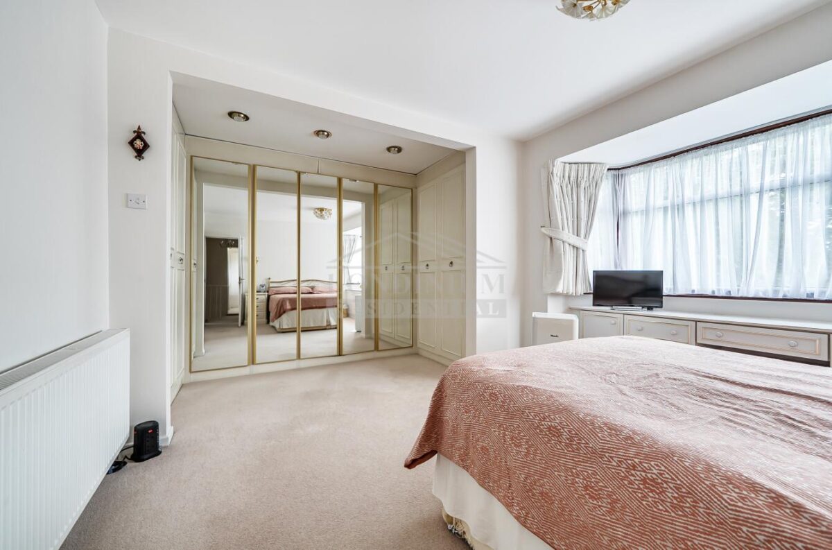 Hartland Drive, Edgware