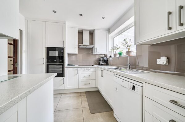 Hartland Drive, Edgware