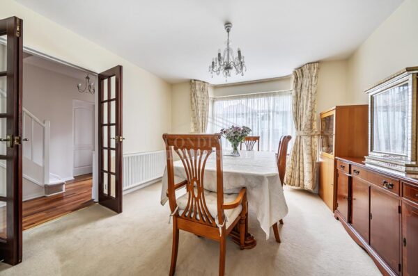 Hartland Drive, Edgware