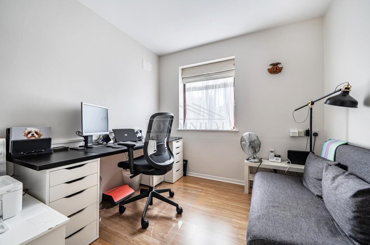 Hartland Drive, Edgware