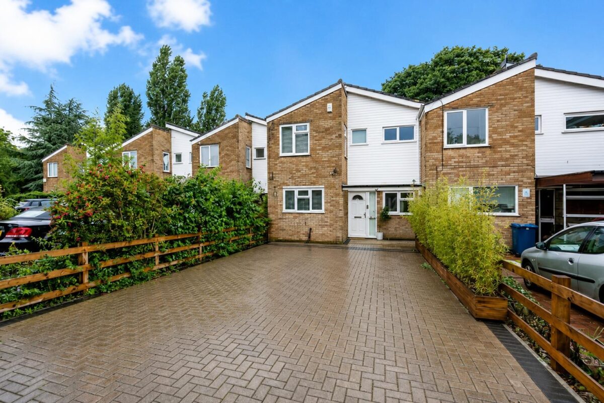 Wolverton Road, Stanmore