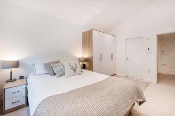 Wolverton Road, Stanmore