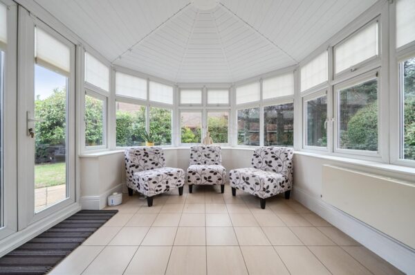 Augustus Close, Stanmore