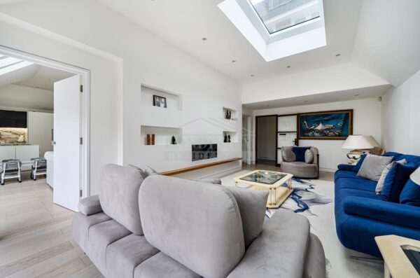 Gordon Avenue, Stanmore