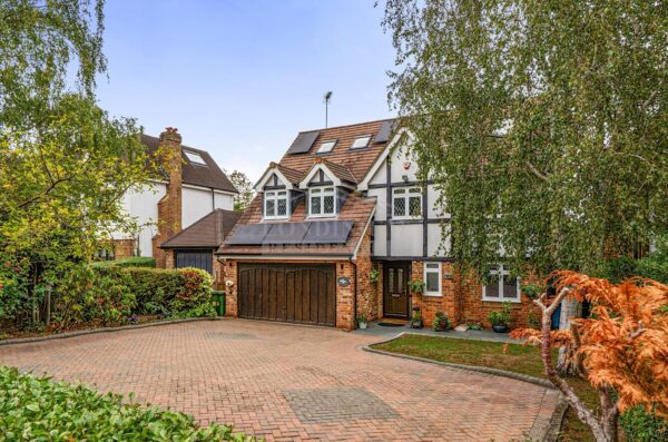 Gordon Avenue, Stanmore