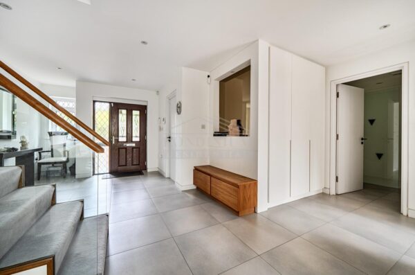 Gordon Avenue, Stanmore